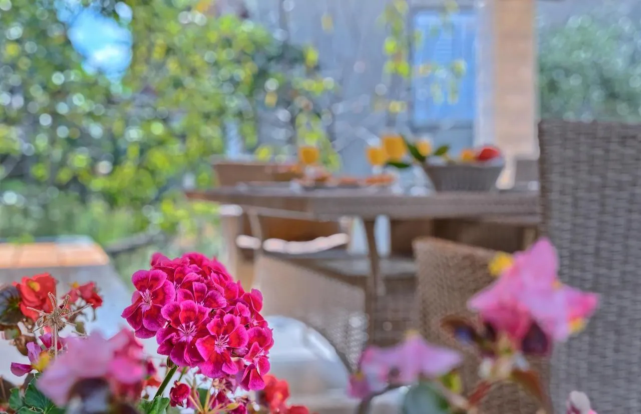 Casa de hóspedes Apartmani Marina Trogir